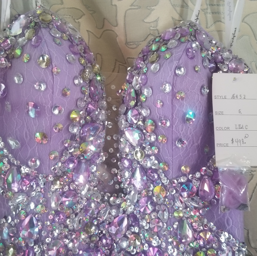 Formal Gown - Picture 3 of 8